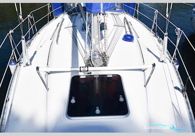 Linjett 35 Sailingboat 1993, with Yanmar 3 Cyl 27 Hk engine, Sweden