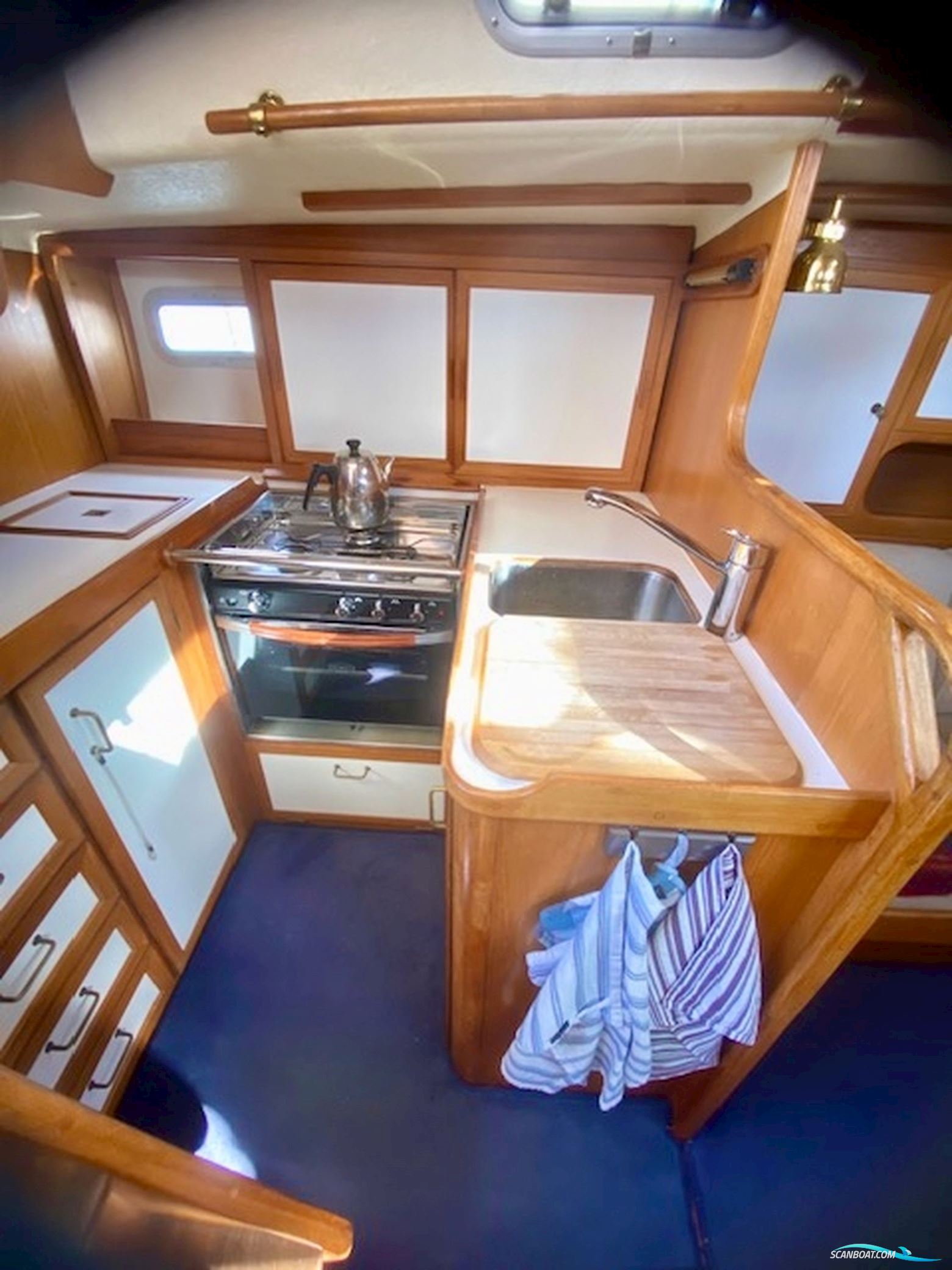 LM Mermaid 380
