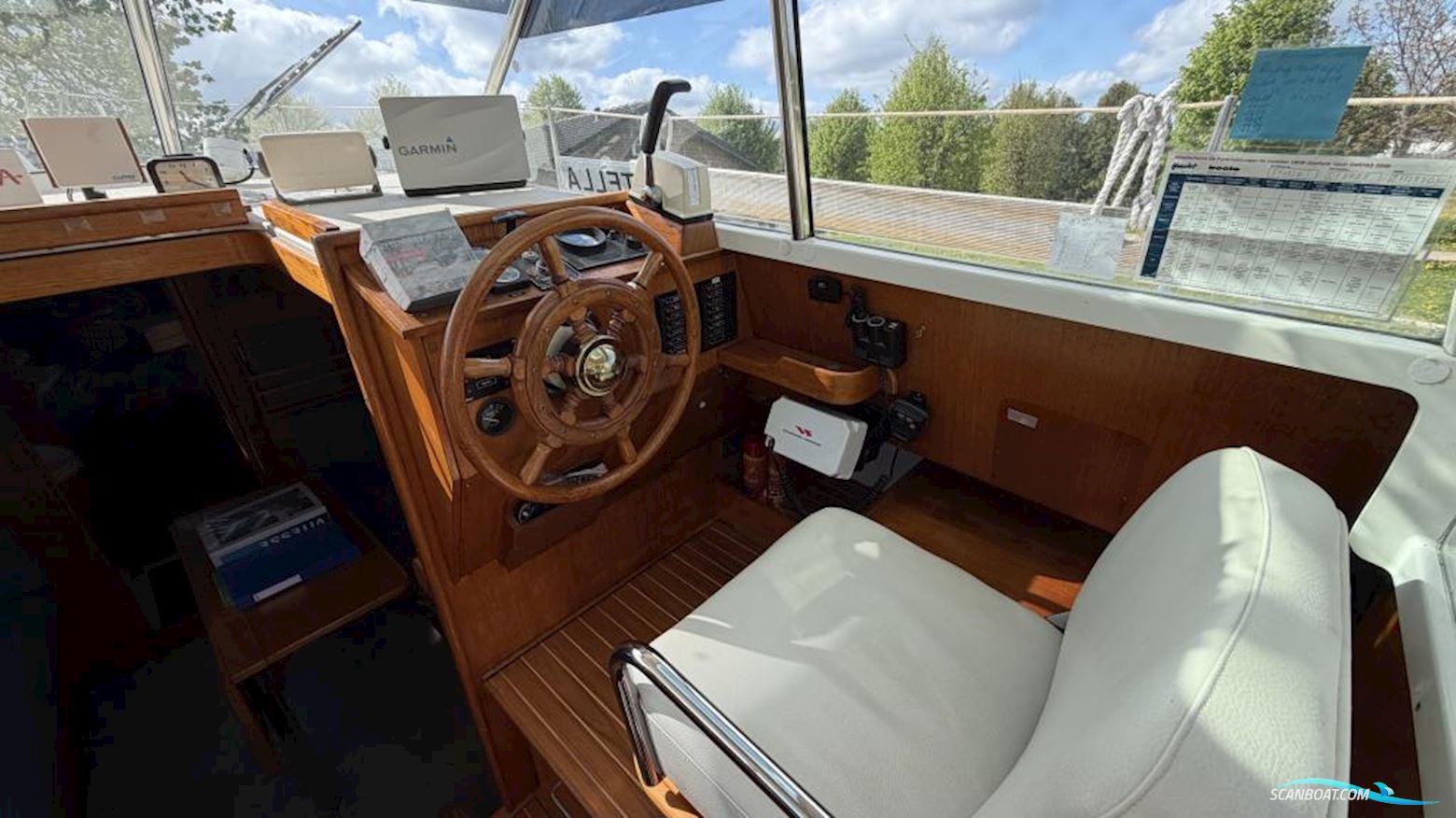 LM Vitesse 33