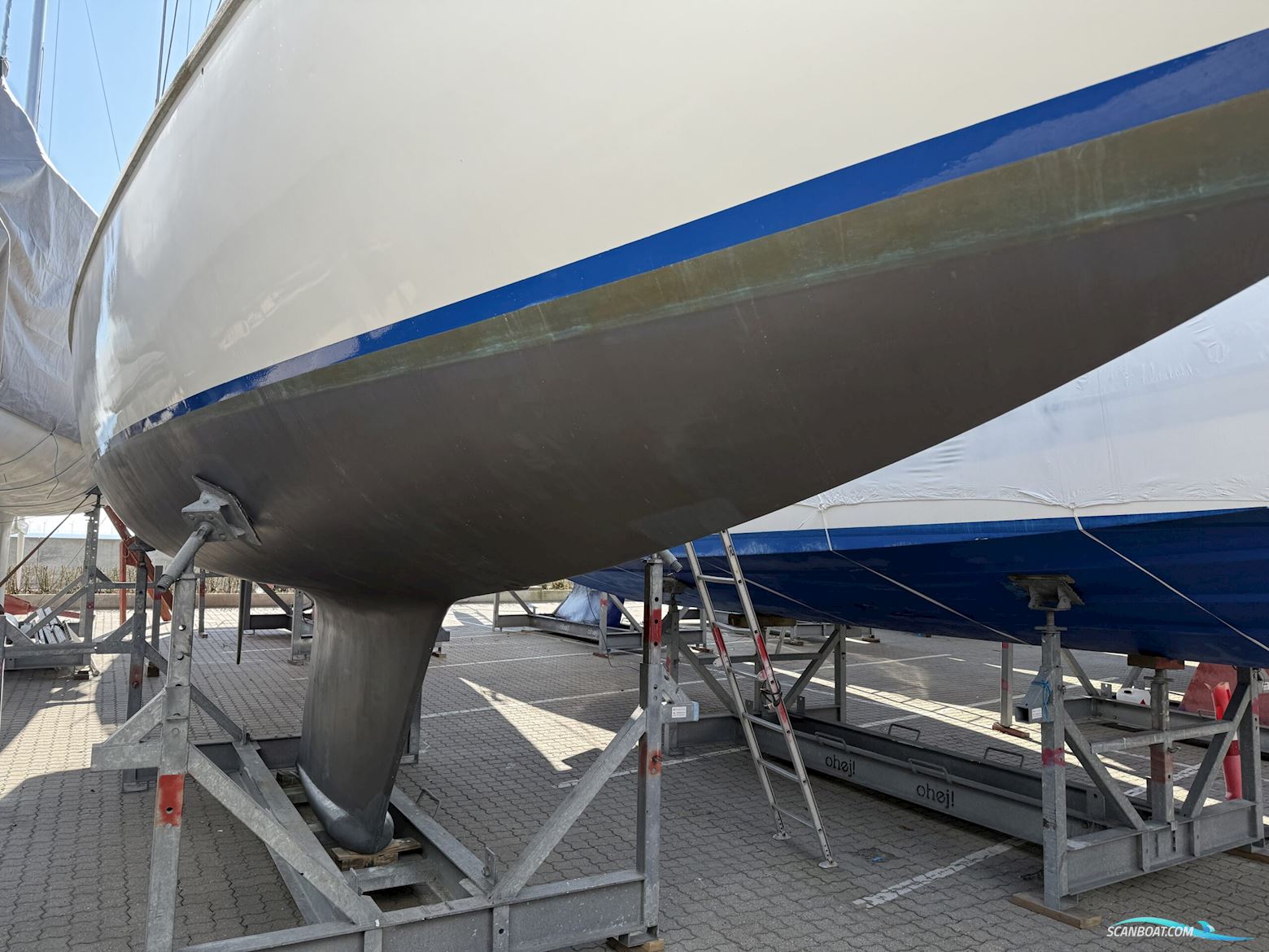 Luffe 40 One Off. NEDSAT