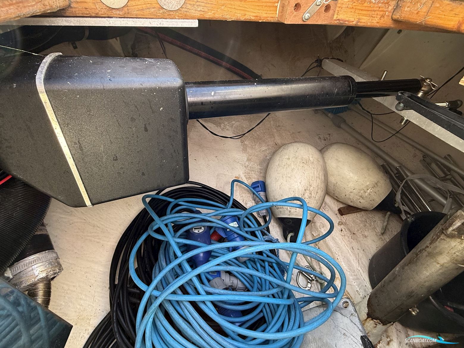 Luffe 40 One Off. NEDSAT