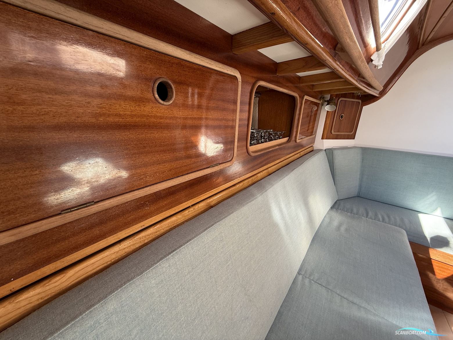 Luffe 40 One Off. NEDSAT