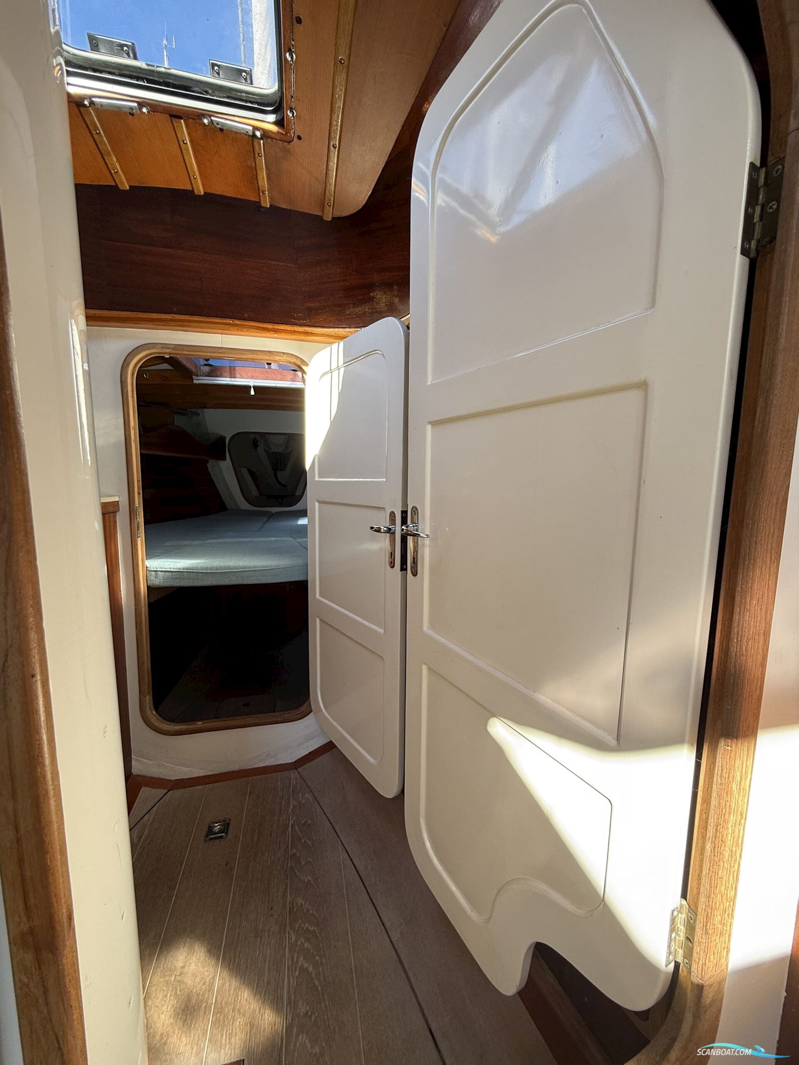 Luffe 40 One Off. NEDSAT