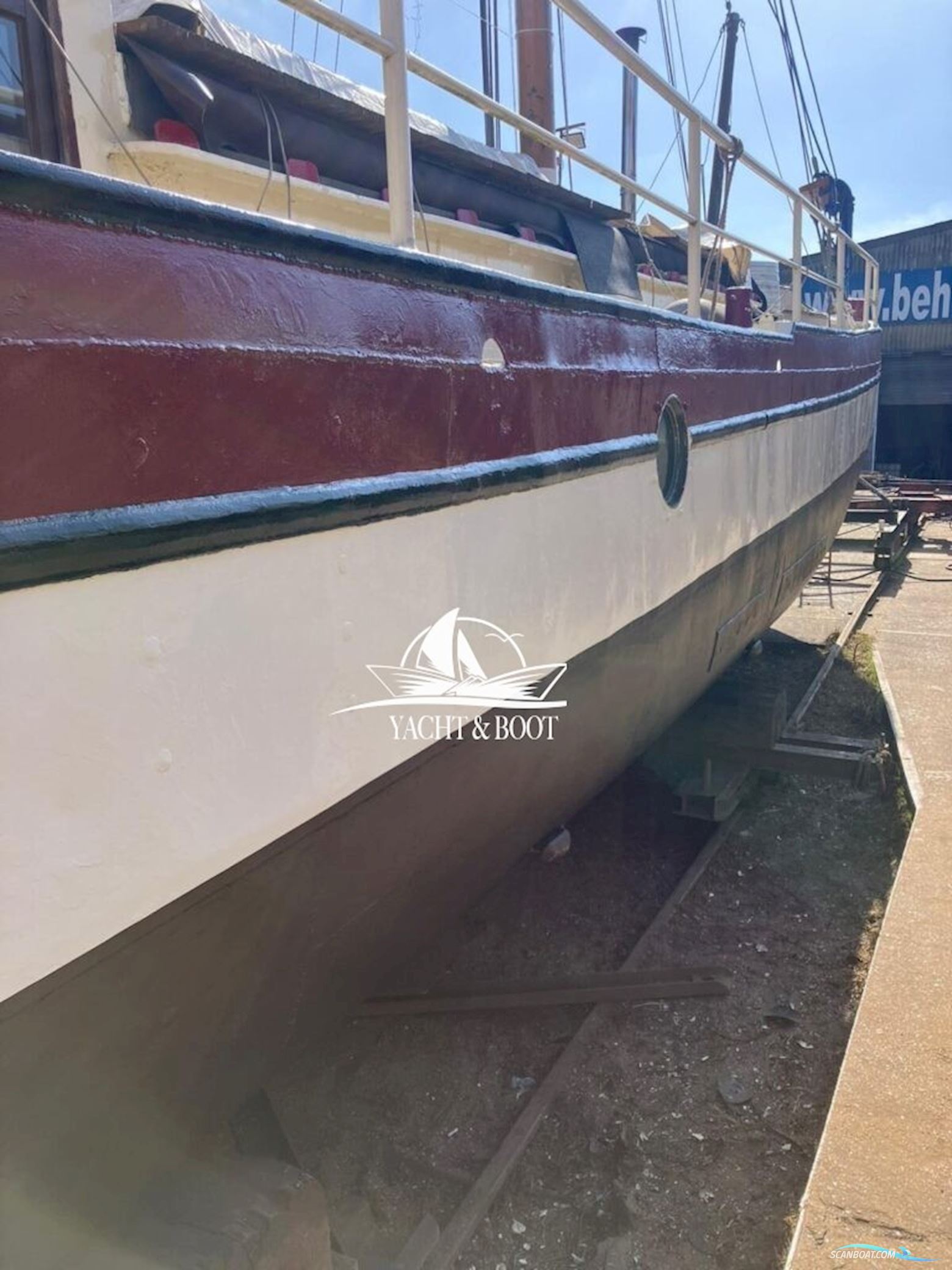 Lukas Mulder Werft Motor - Frachtewer