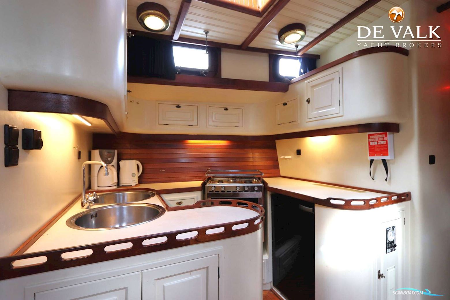 Lunstroo Schooner 2300
