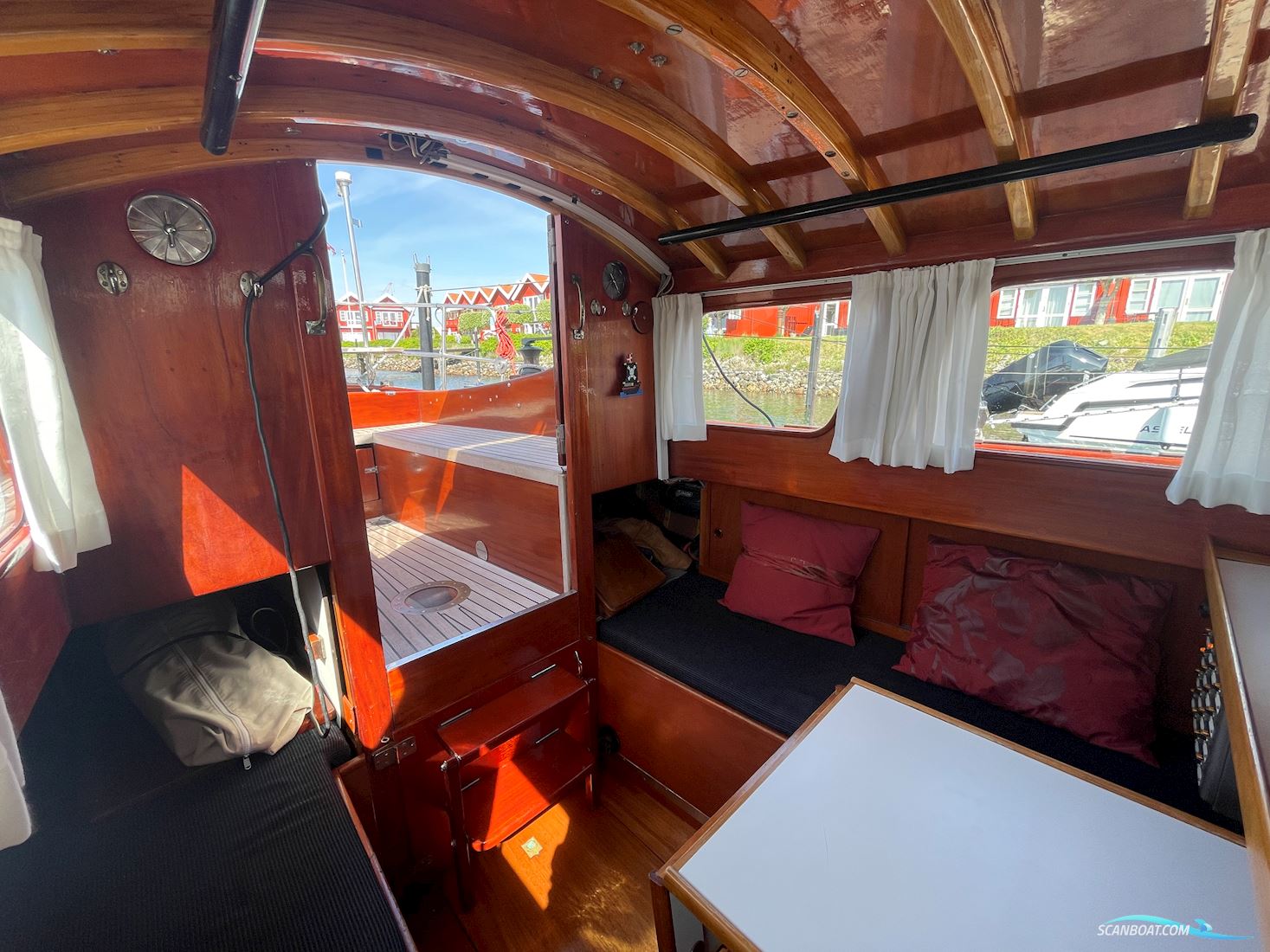 Mahogny Sejlbåd 32'