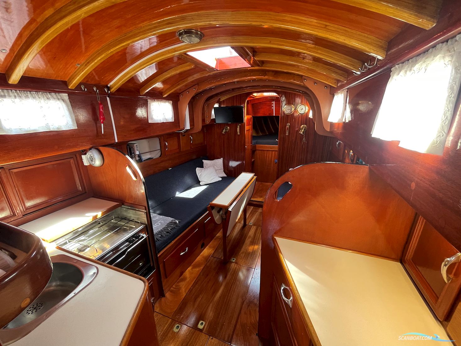 Mahogny Sejlbåd 32'