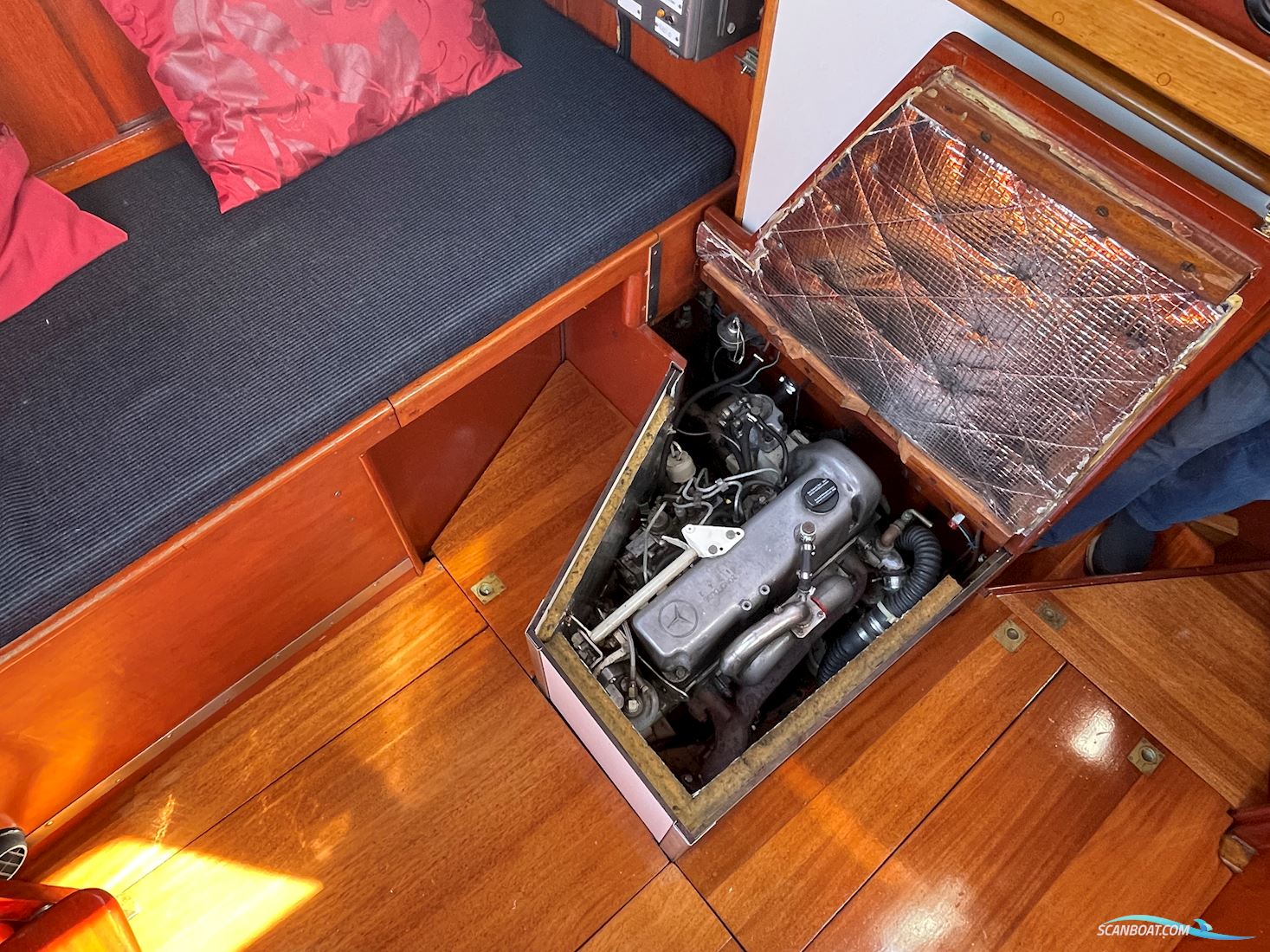 Mahogny Sejlbåd 32'