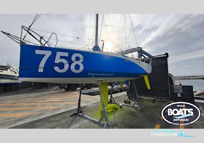 MAREE HAUTE Dingo 2 Sailingboat 2008, with Torqueedo engine, France