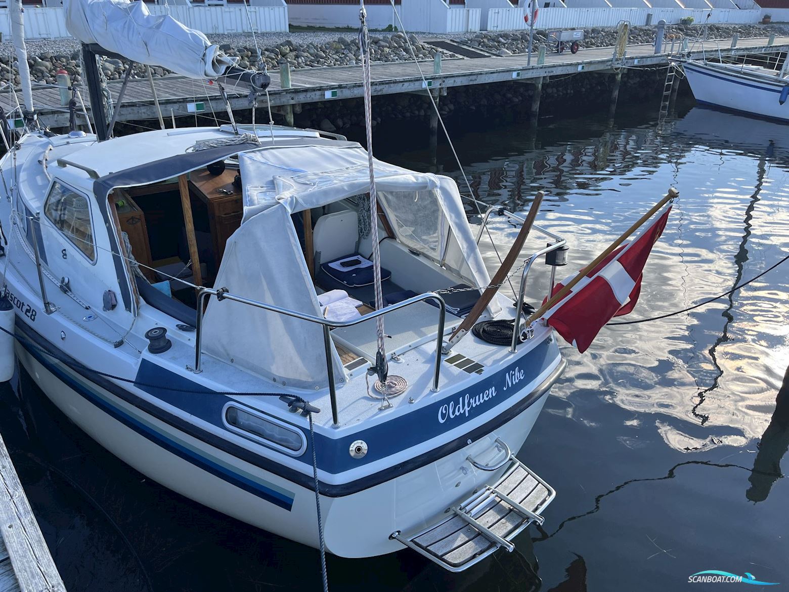 Mascot 28, 1984 - Nibe