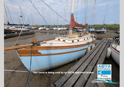 Maurice Griffiths One Off Traditional Built Wooden Sailing Yacht Sailingboat 1962, with Perkins 4.107 engine, United Kingdom