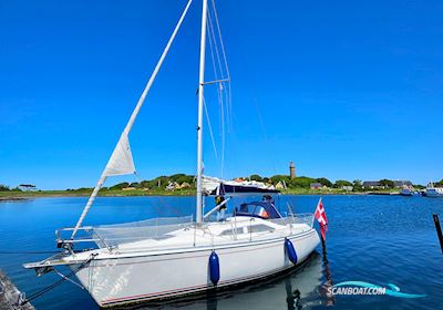 Maxi 1000 Sailingboat 1992, with Volvo Penta 2002 engine, Denmark