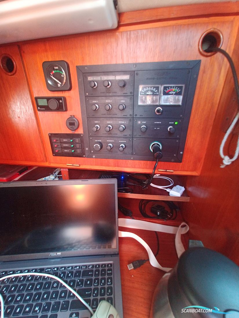Maxi 33