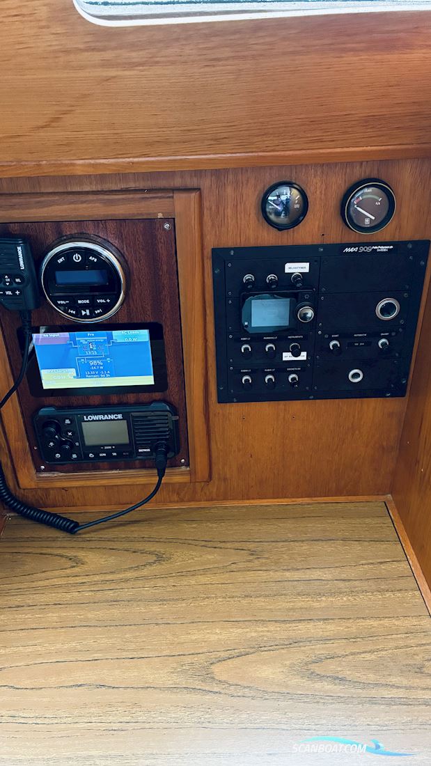 Maxi 909