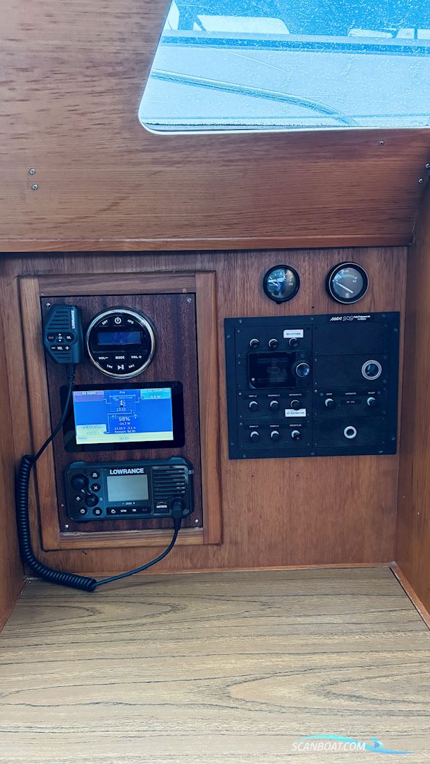 Maxi 909