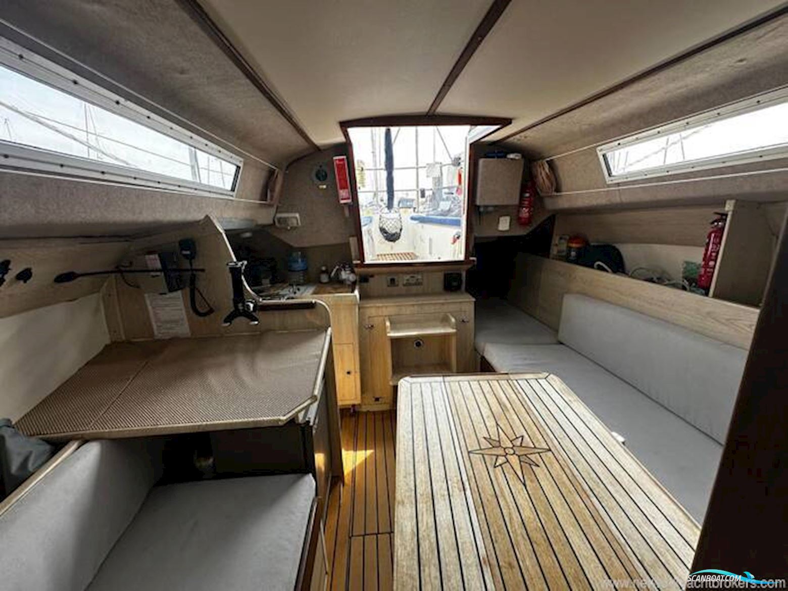 Mirage 28