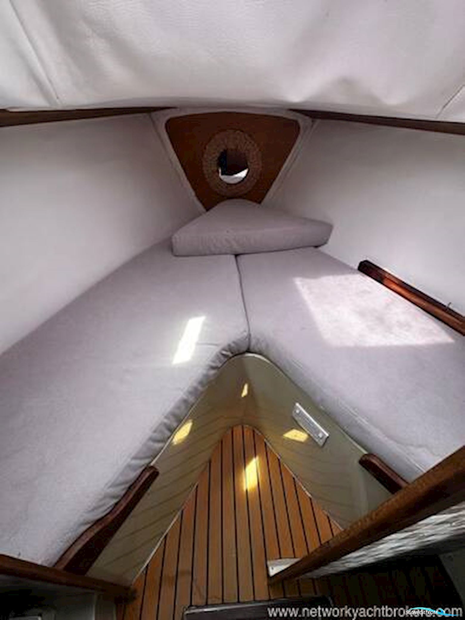 Mirage 28