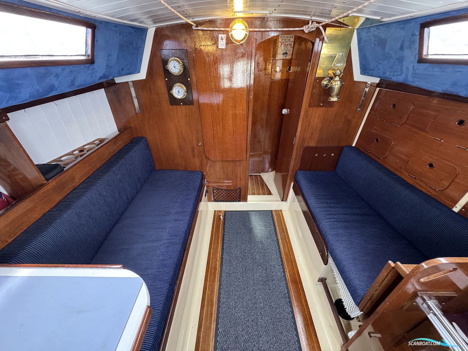 Mirage 28