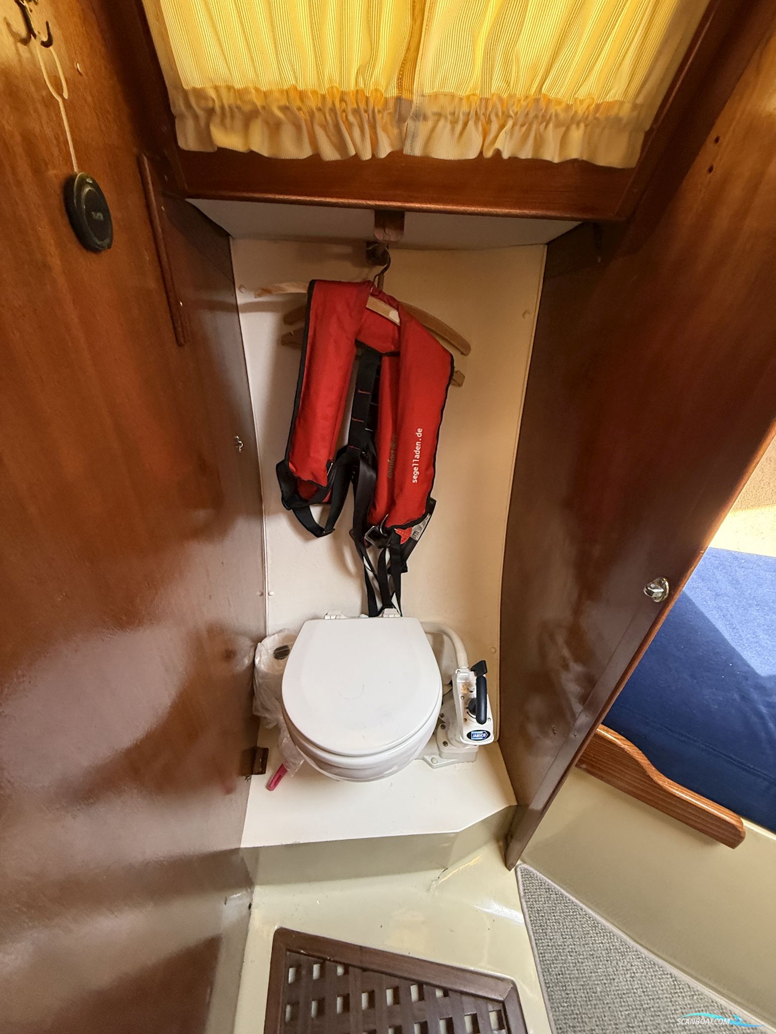 Mirage Boats 28