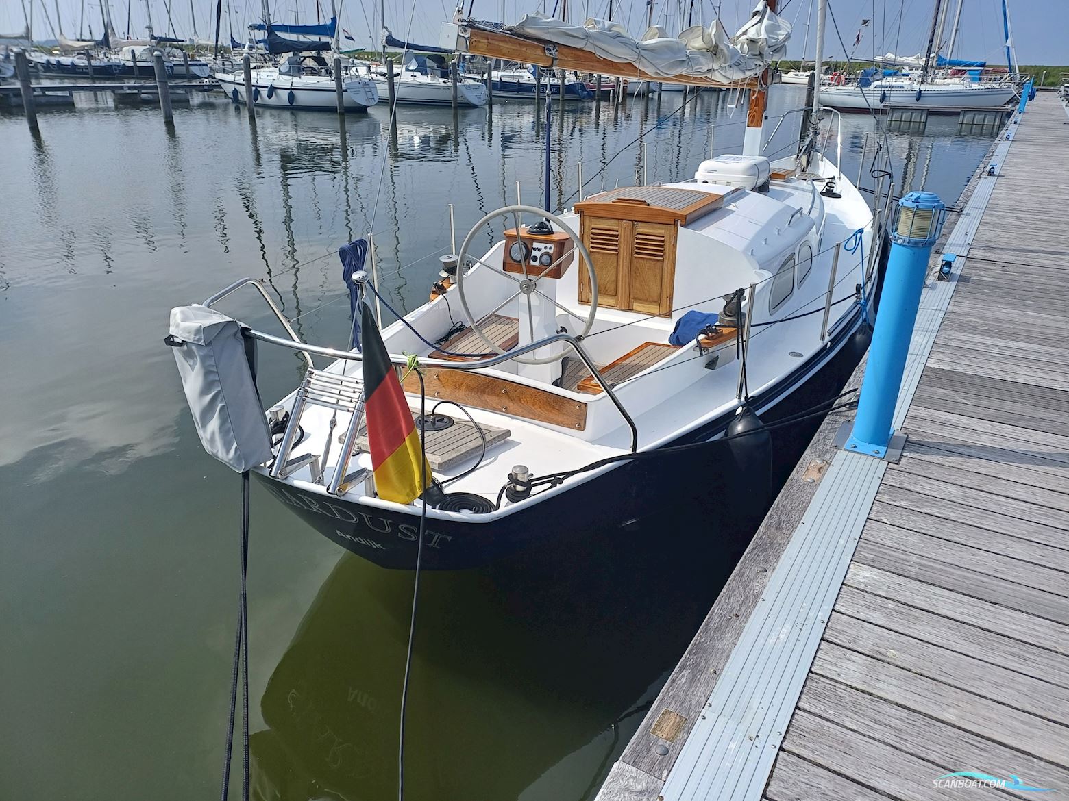 Moerman 29 Sailingboat 1955, with In 2010 Volledig Gereviseerd engine, The Netherlands