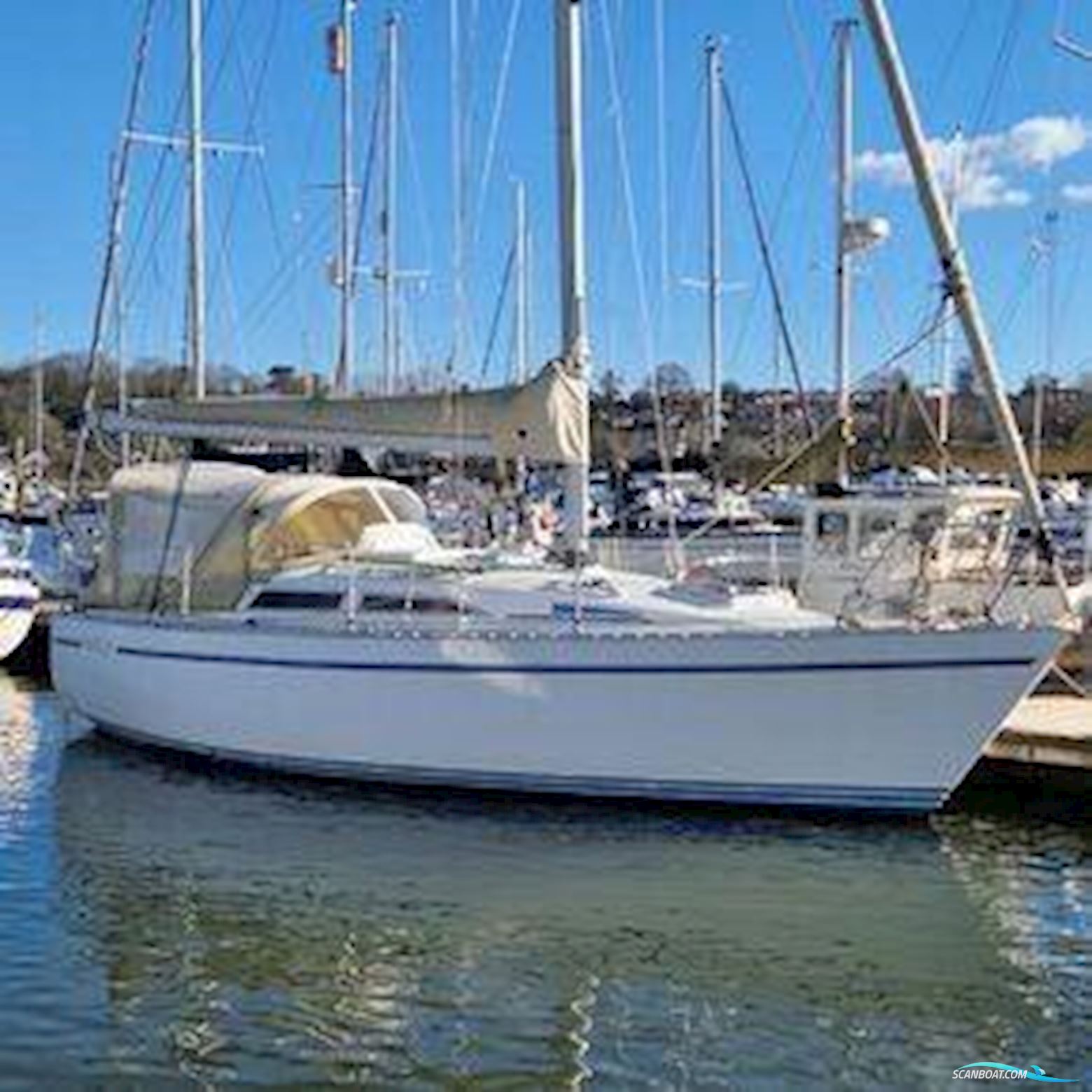 Moody 31 Mkii Sailingboat 1989, with Volvo engine, United Kingdom
