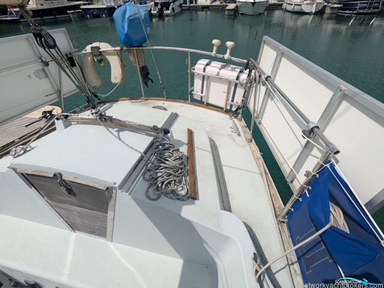 Moody 33 MK I Centre Cockpit