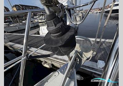 Moody 346 Sailingboat 1991, with Thornycroft T36 engine, United Kingdom