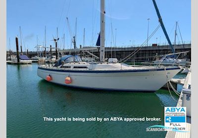 Moody 36S Sailingboat 1982, with Thorney Croft engine, United Kingdom
