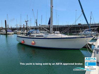 Moody 36S Sailingboat 1982, with Thorney Croft engine, United Kingdom