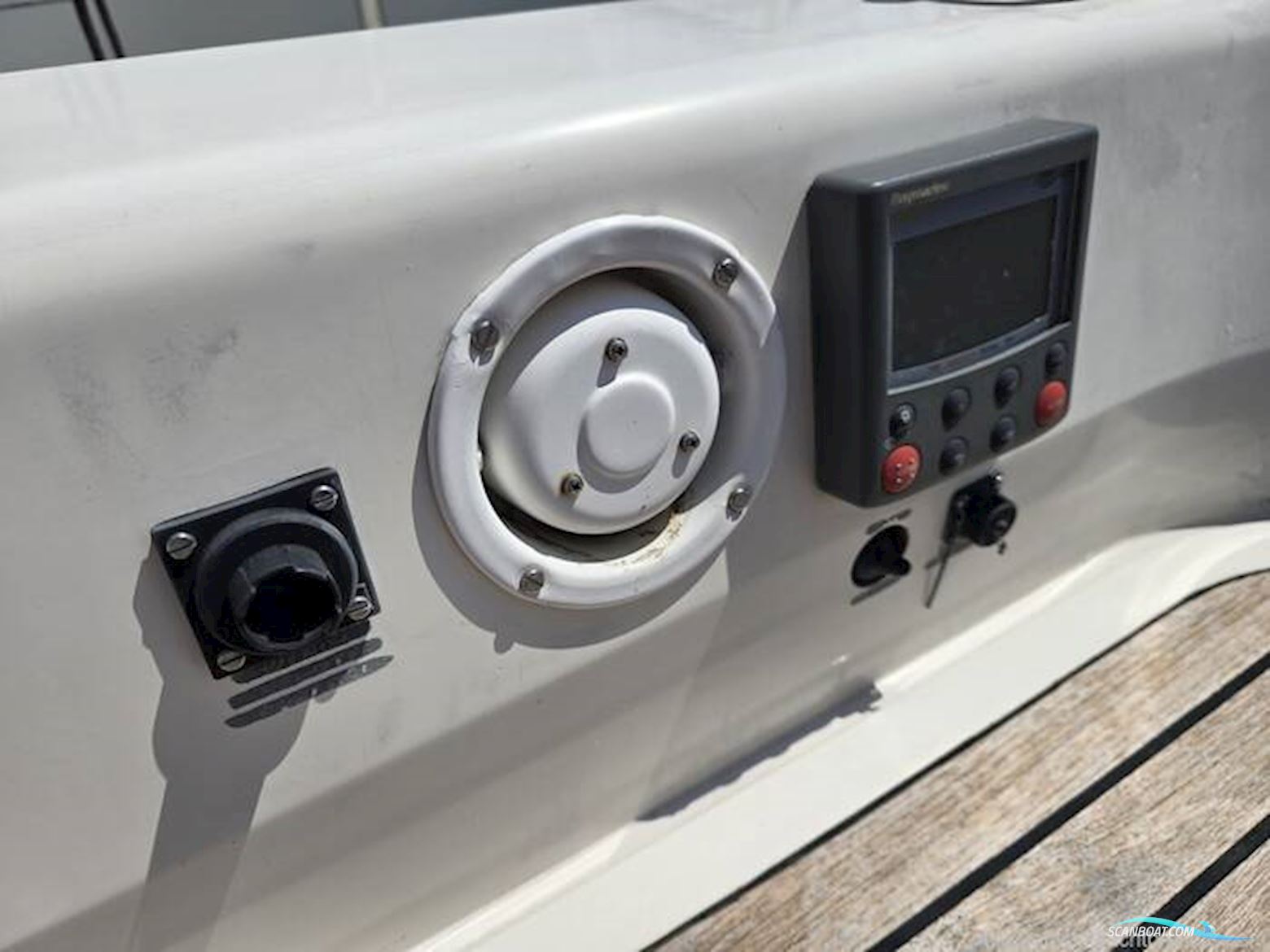 Moody 376 Centre Cockpit