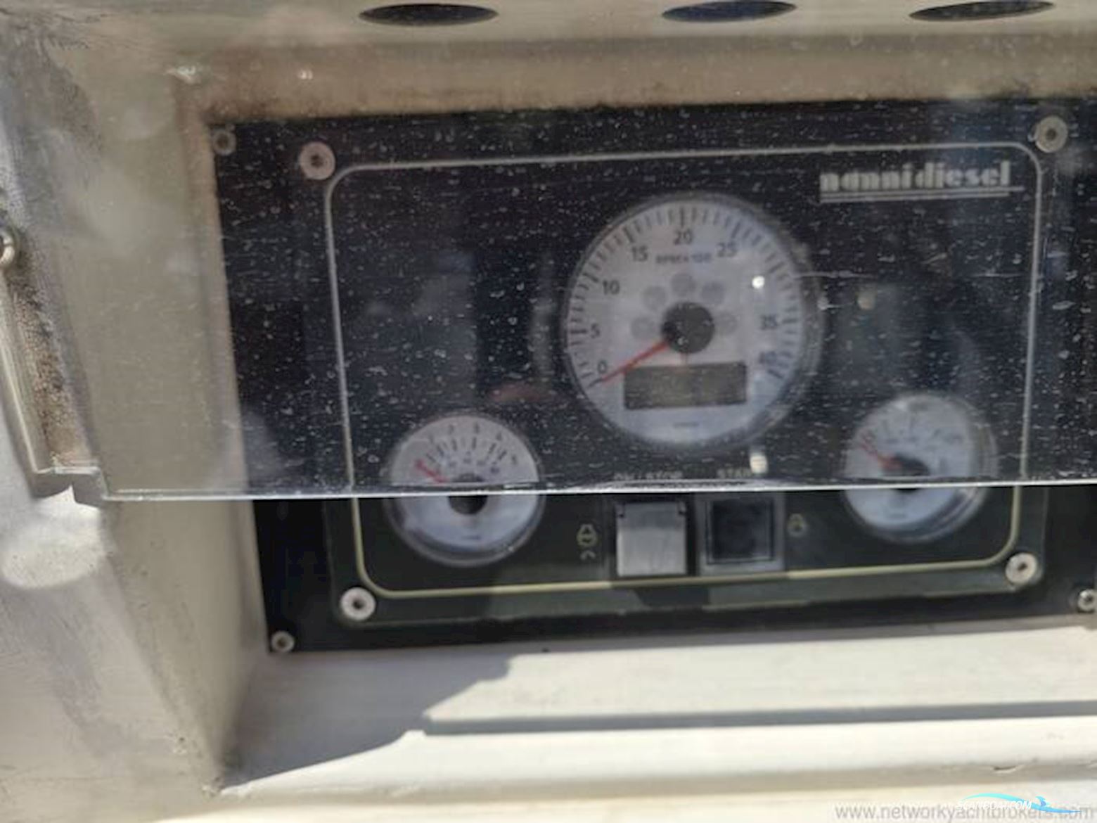 Moody 376 Centre Cockpit