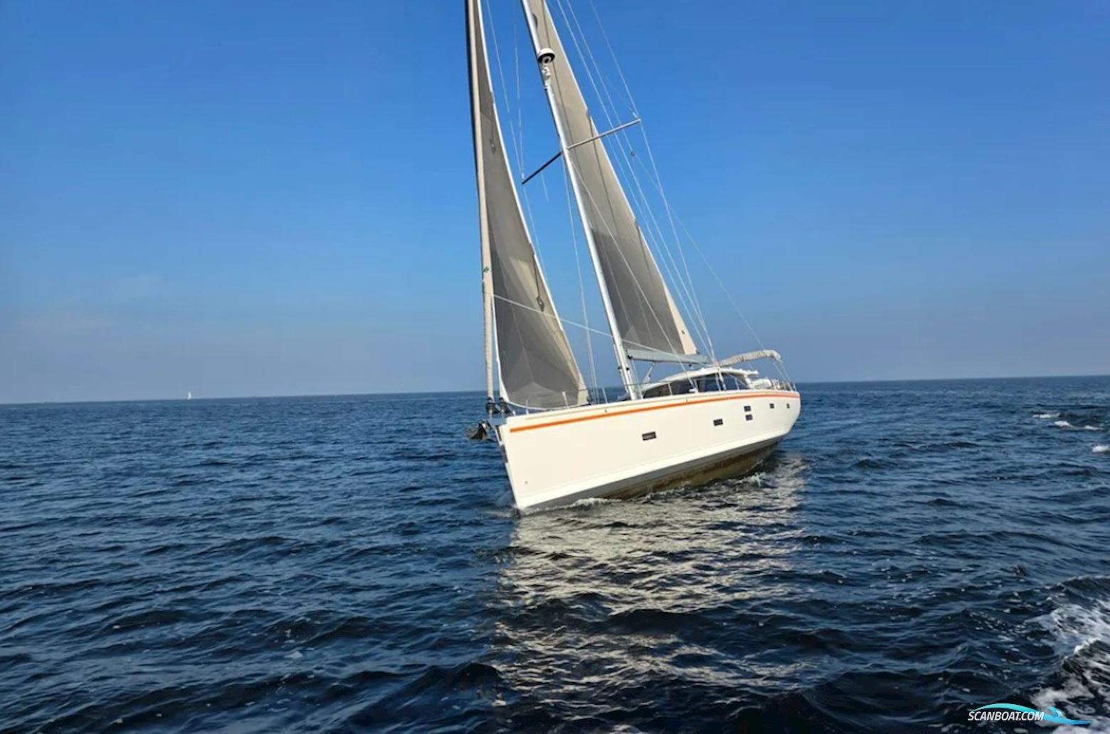 Moody 54 DS - Decksaloon