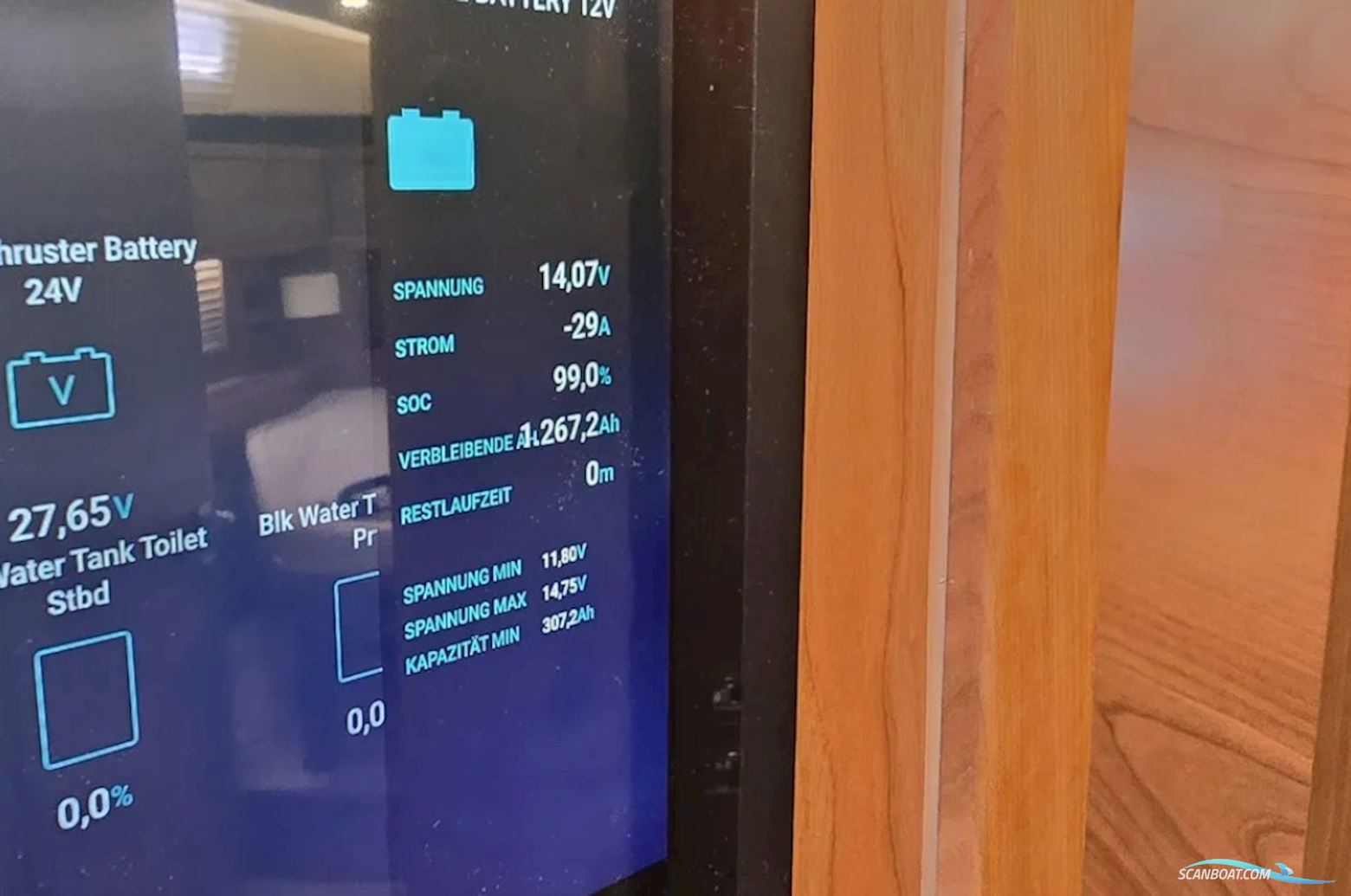 Moody 54 DS - Decksaloon