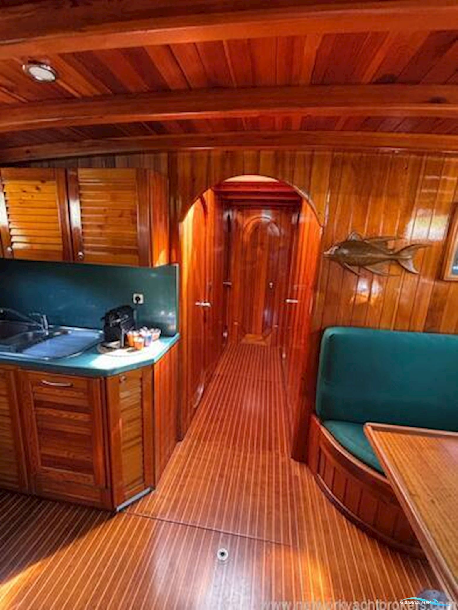 Motor Sailor / Goulet