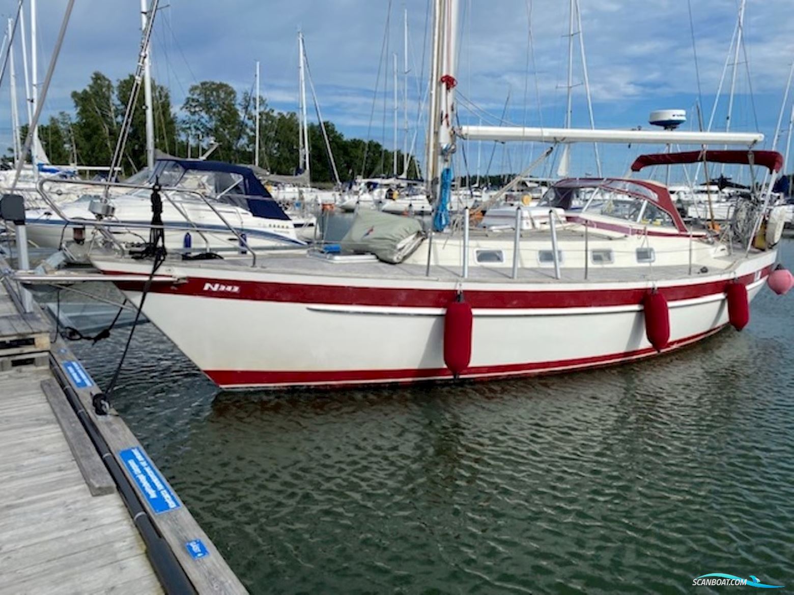 Najad 343 Sailingboat 1983, with Craftsman 4-cyl engine, Sweden