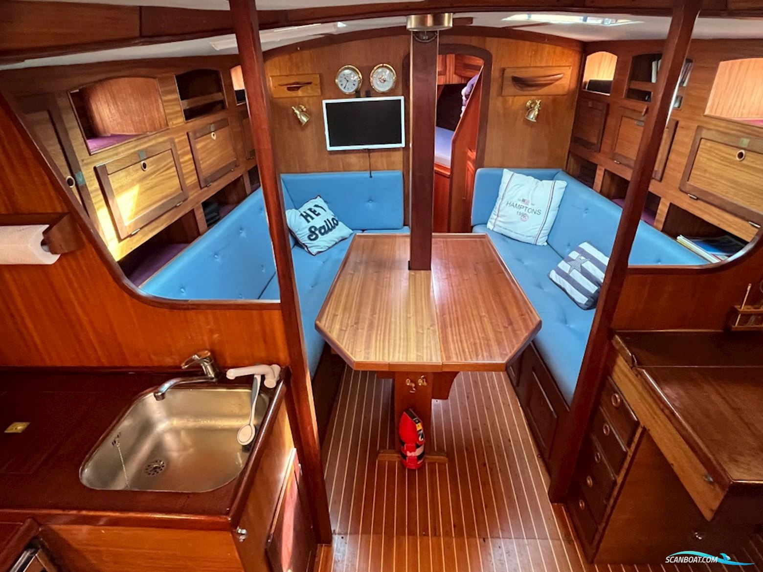 Najad 390 (1988) - Sale Pending