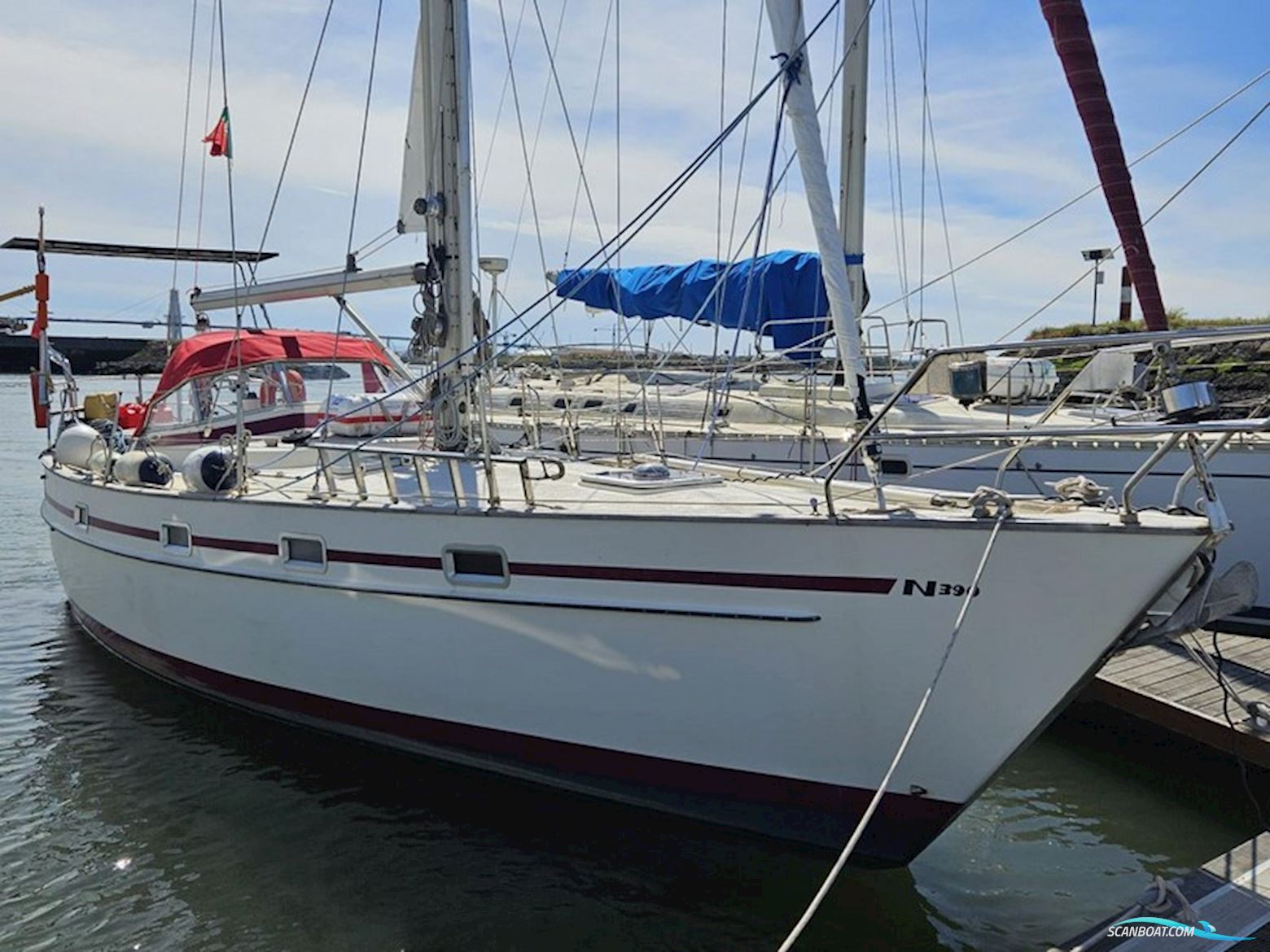 Najad 390 Sailingboat 1986, with Volvo Penta MD30 engine, Portugal