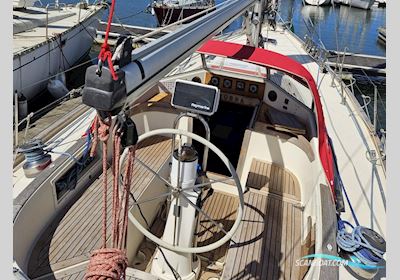 Najad 390 Sailingboat 1986, with Volvo Penta MD30 engine, Portugal