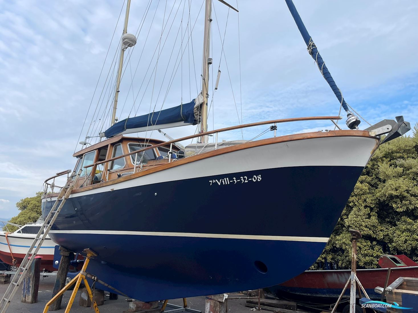 Nauticat 33 Sailingboat 1976, with Yanmar 4JH4 TE engine, Spain