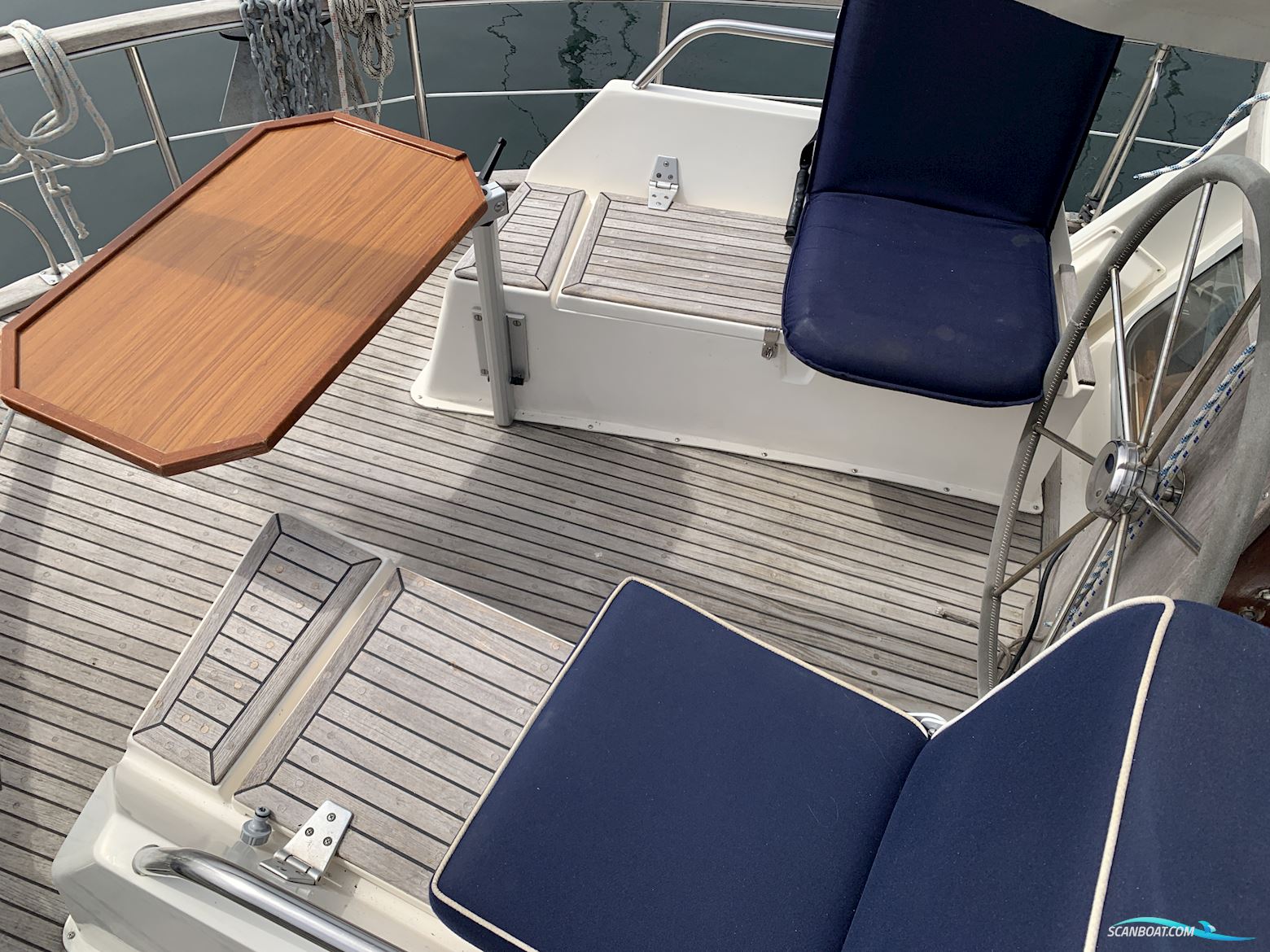 Nauticat 33