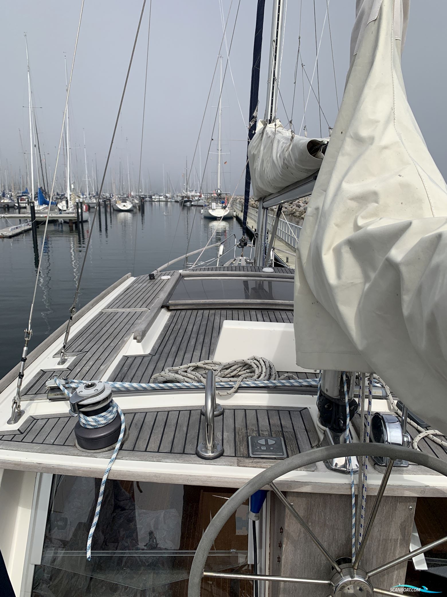 Nauticat 33