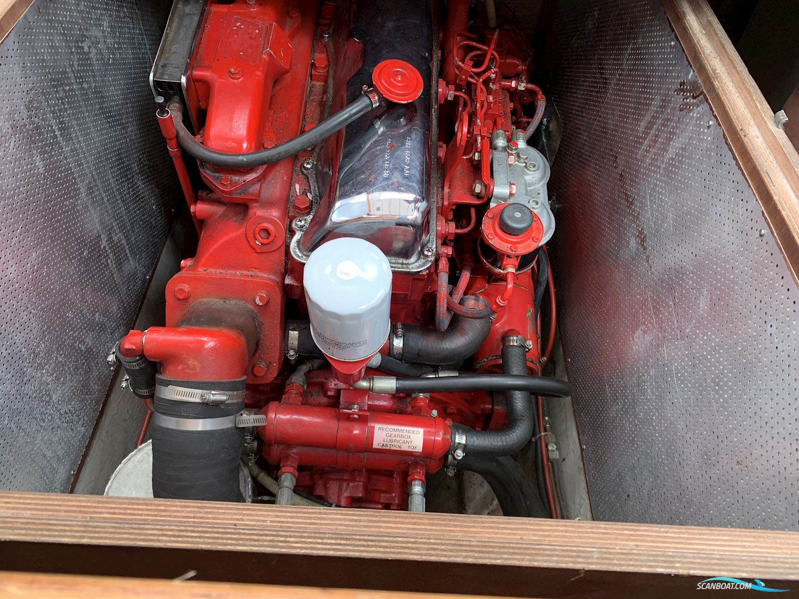 Nauticat 33