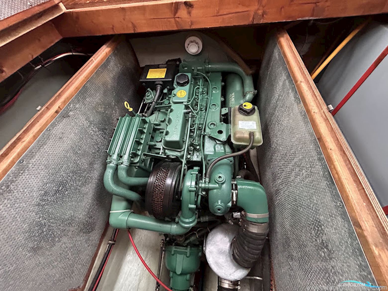 Nauticat 33