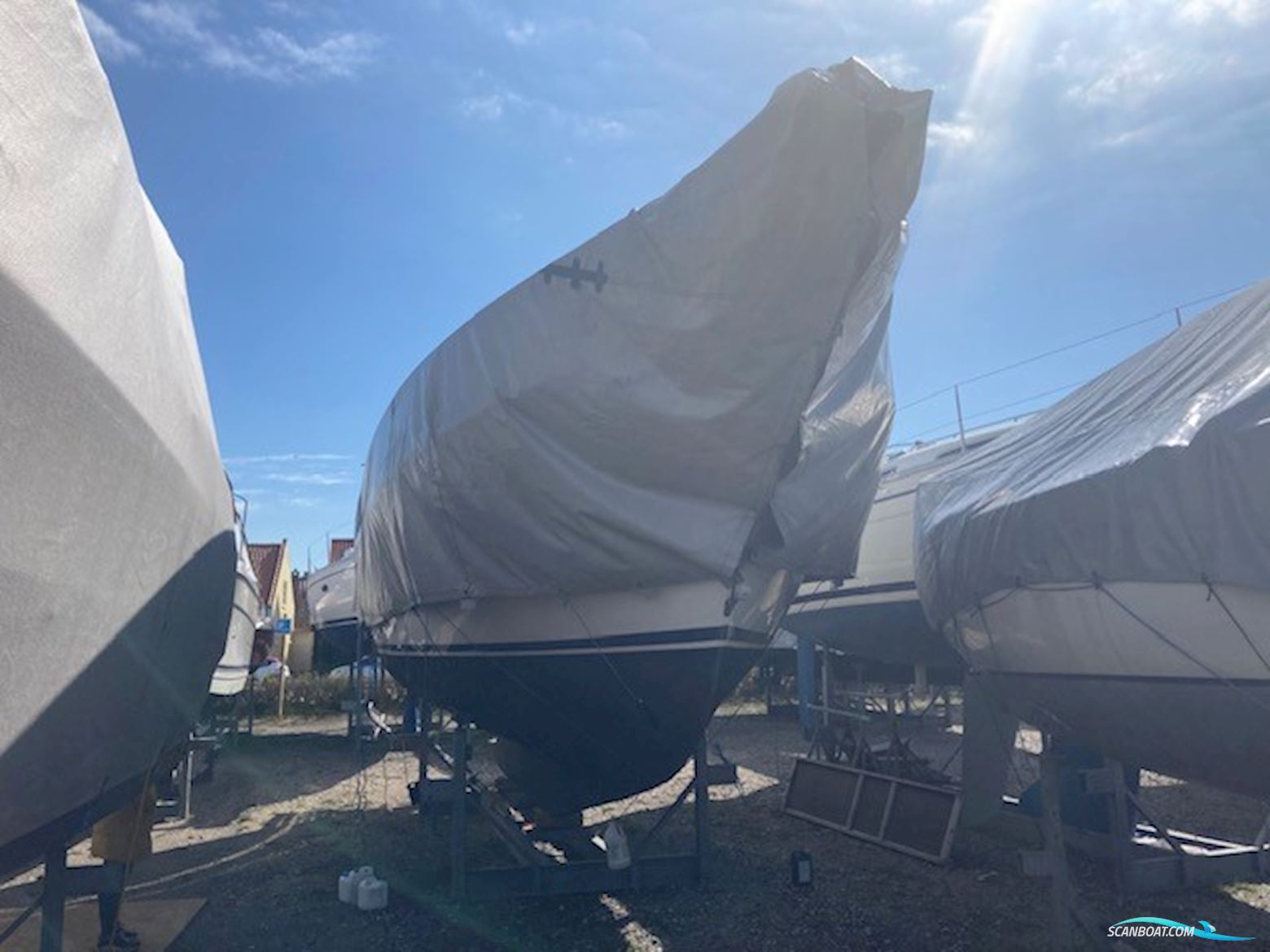 Nauticat 33, Velholdt og Opdateret.