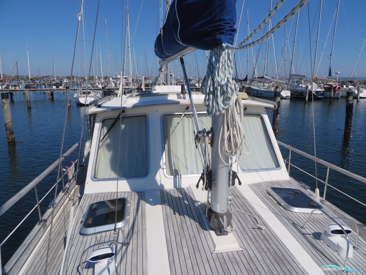 Nauticat 33, Velholdt og Opdateret.