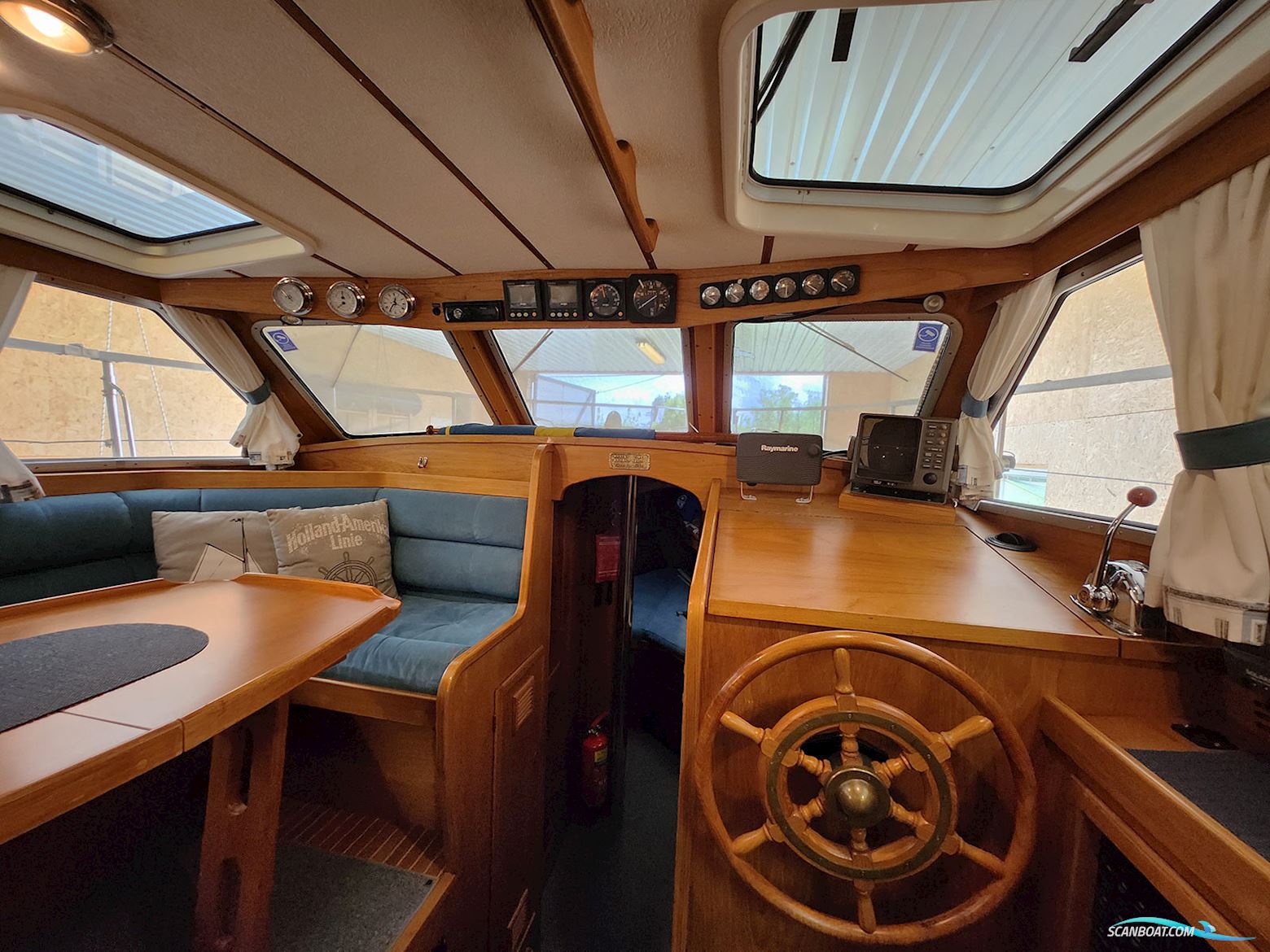 Nauticat 35