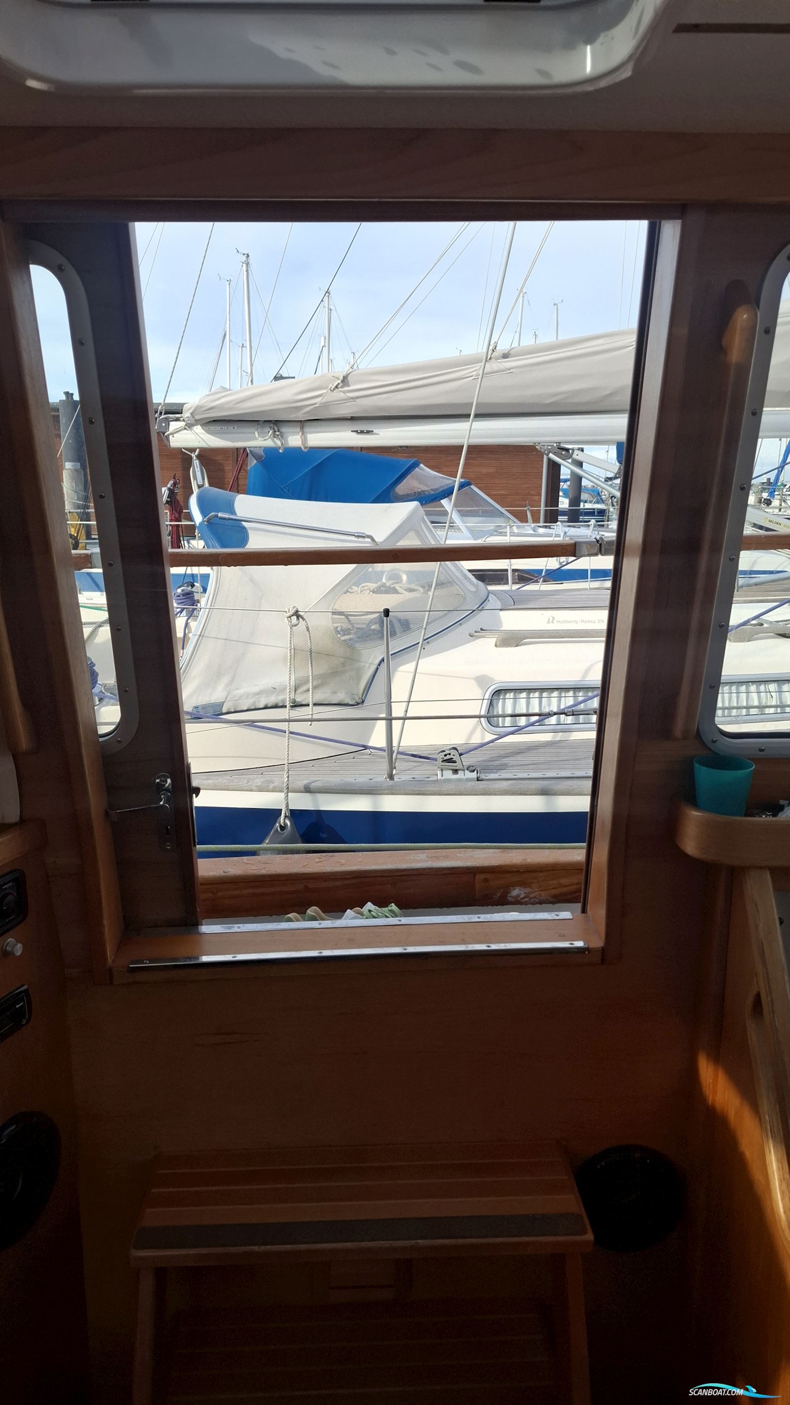 Nauticat 38