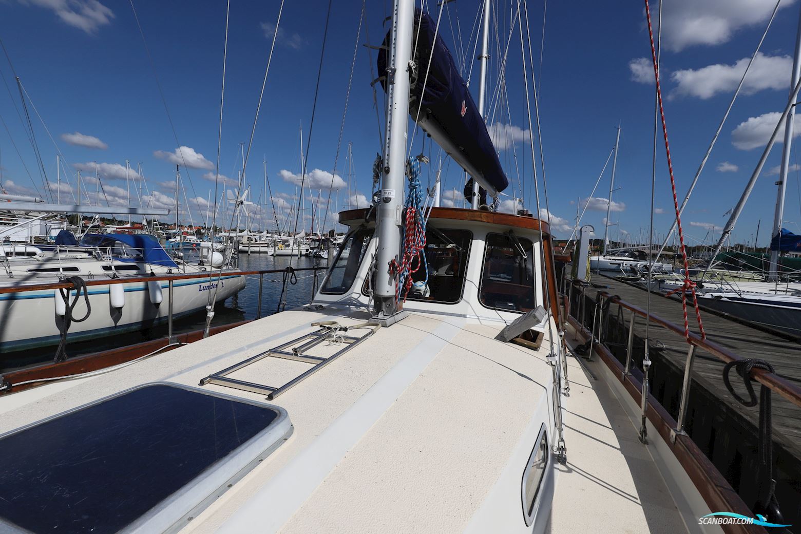 Nauticat 38