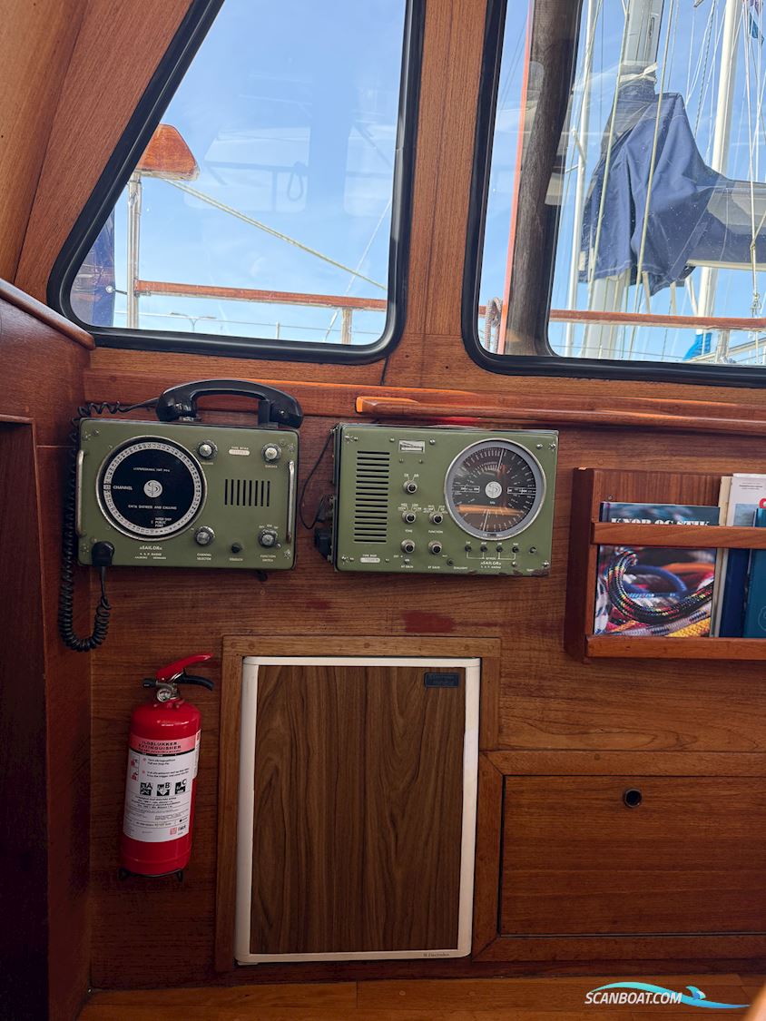 Nauticat 38