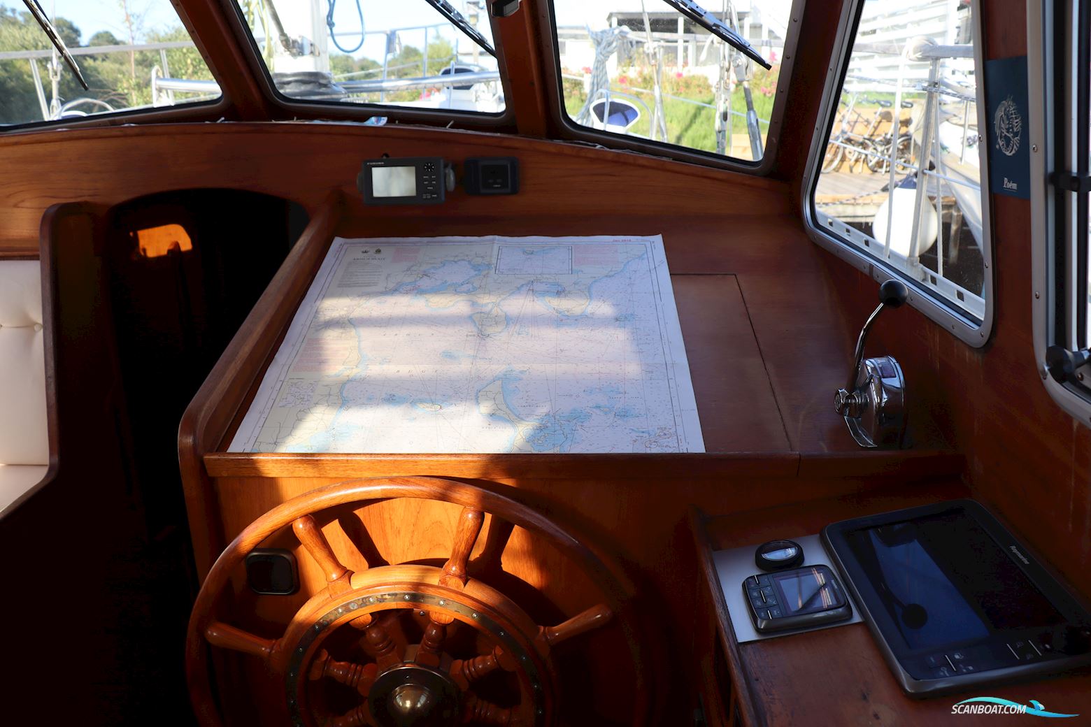 Nauticat 40